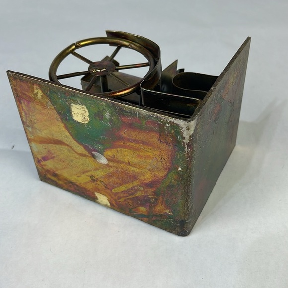 Handmade Metal Car Book End Statue - Picture 6 of 11